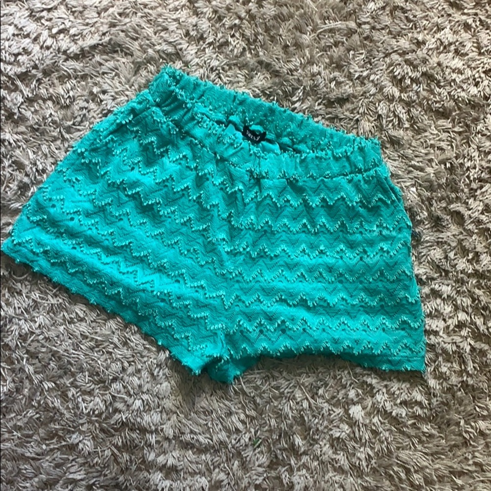 teal shorts w/ zig zag ruffles